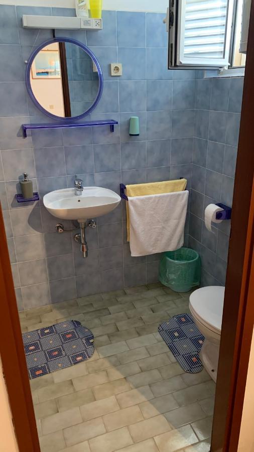 Studio Apartment And Rooms Adria โวดีเซ ภายนอก รูปภาพ
