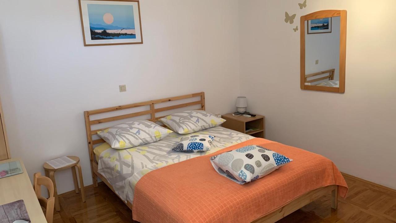 Studio Apartment And Rooms Adria โวดีเซ ภายนอก รูปภาพ