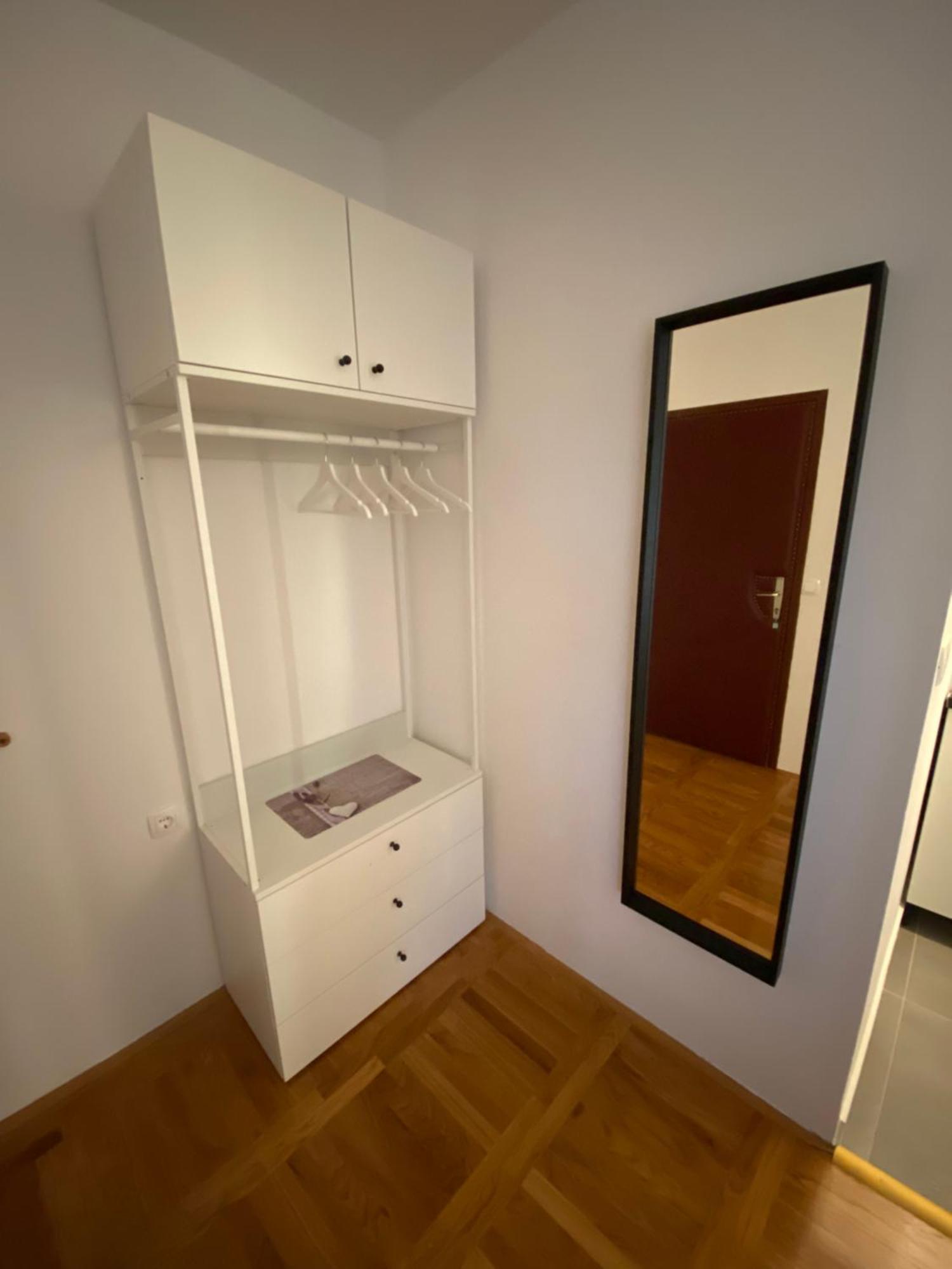 Studio Apartment And Rooms Adria โวดีเซ ภายนอก รูปภาพ