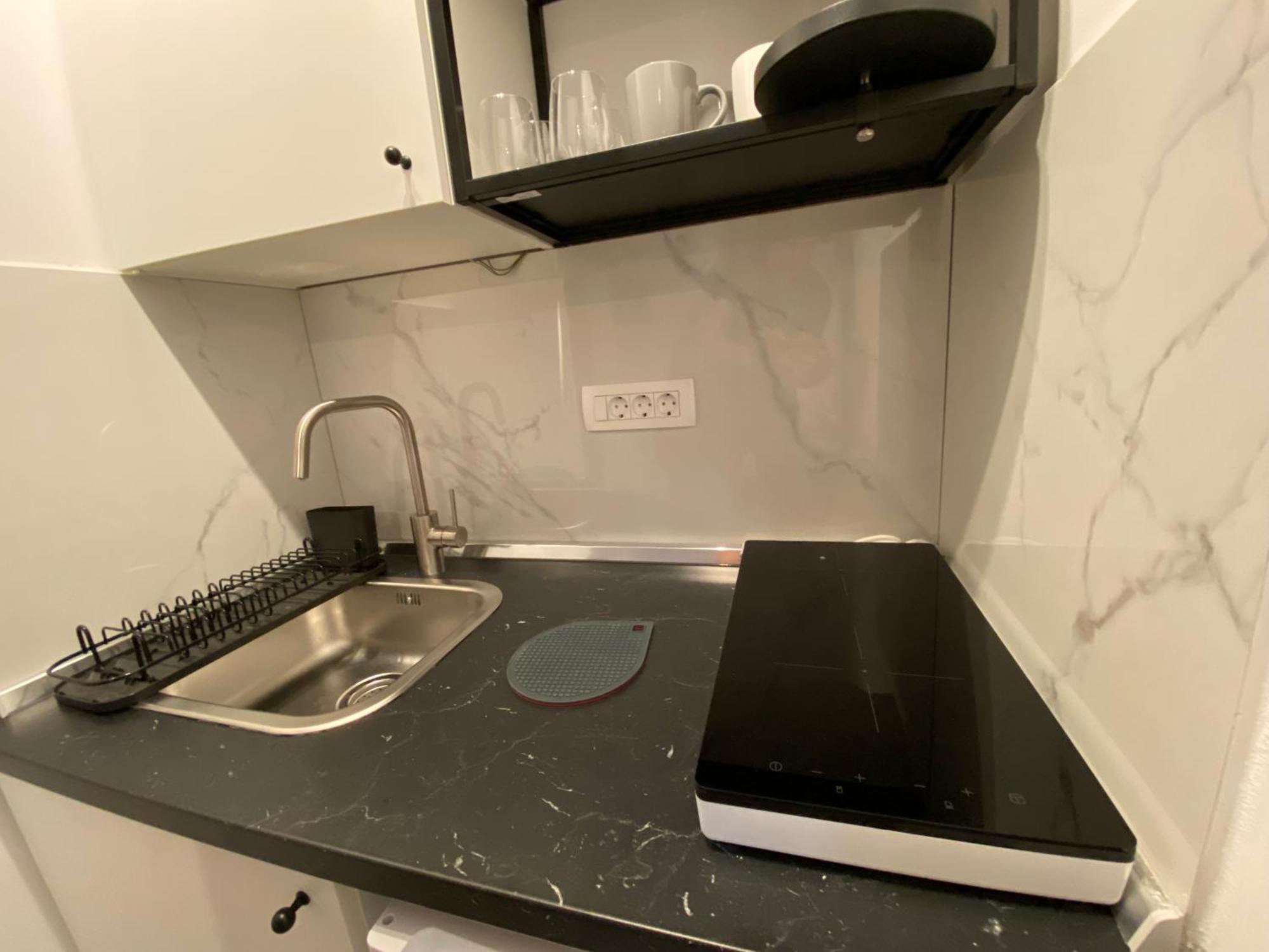 Studio Apartment And Rooms Adria โวดีเซ ภายนอก รูปภาพ