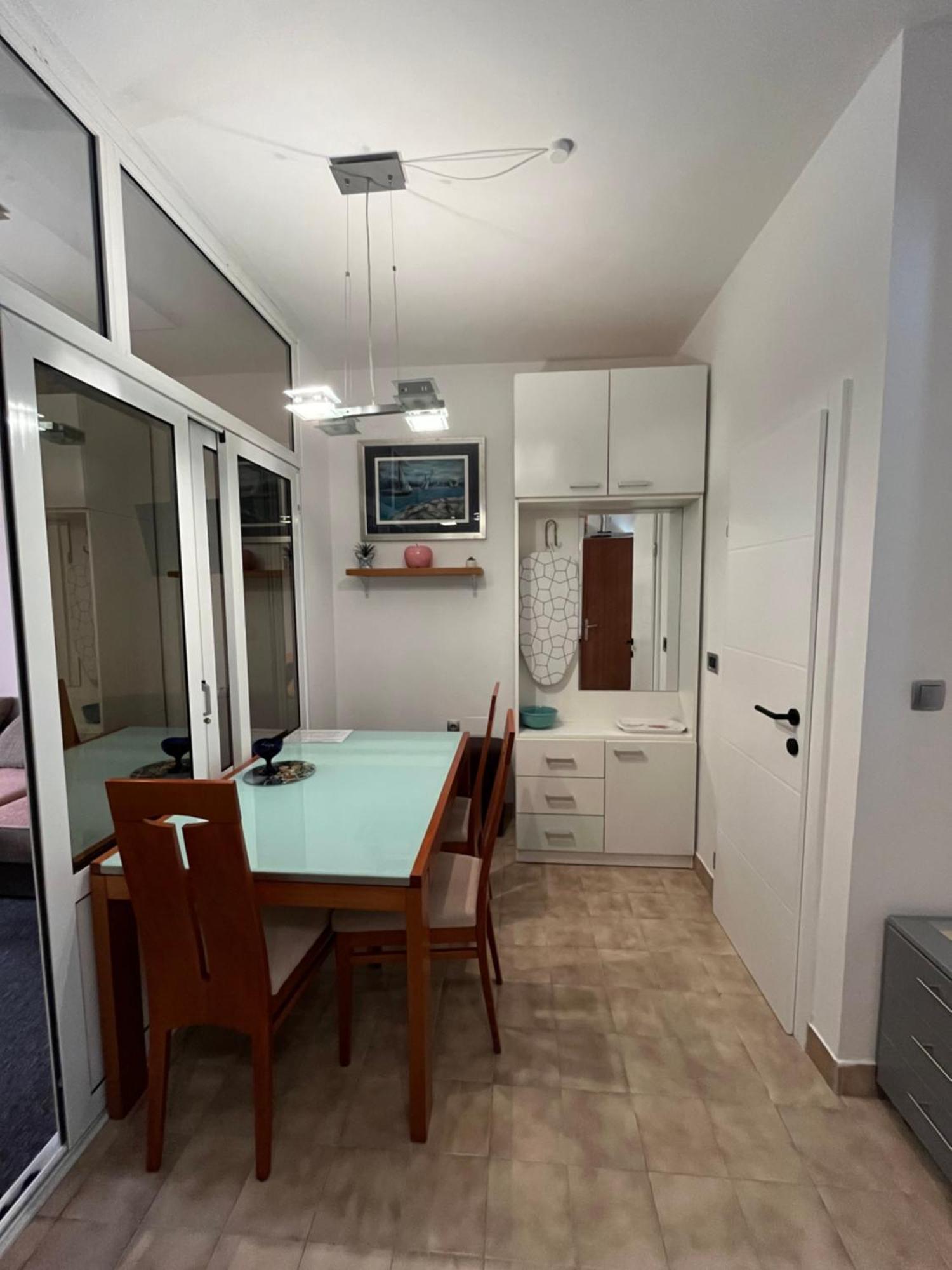 Studio Apartment And Rooms Adria โวดีเซ ภายนอก รูปภาพ