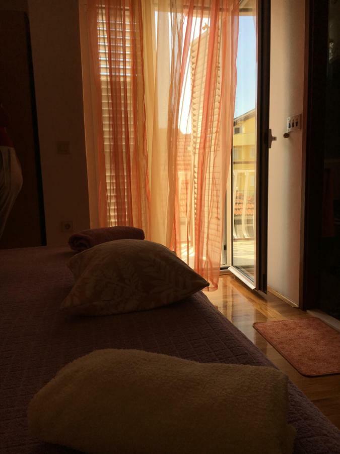 Studio Apartment And Rooms Adria โวดีเซ ภายนอก รูปภาพ